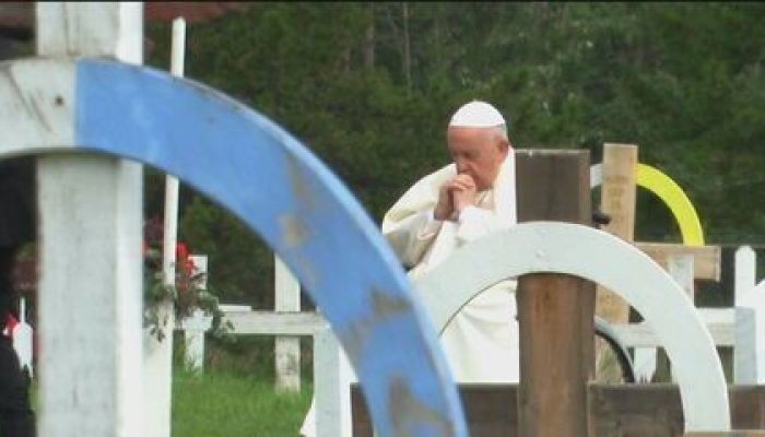 Papa Francisco pede desculpas por abusos a indígenas no Canadá