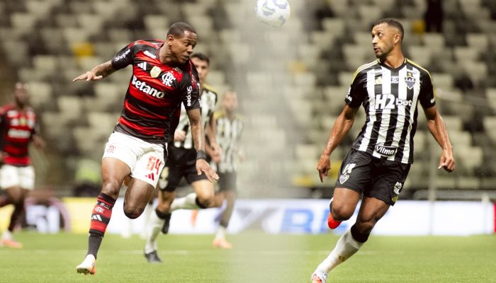 O Flamengo empatou com o Atlético-MG e adiou a festa pelo título brasileiro — Foto: Adriano F...
