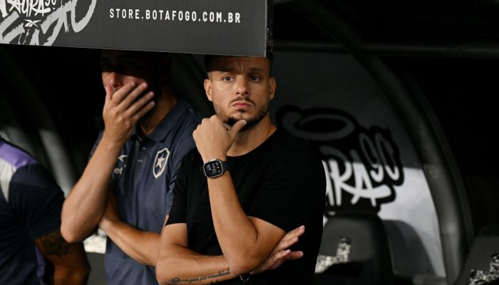Martin Anselmi em Botafogo x Flamengo pelo Campeonato Brasileiro 2026 — Foto: Mauro Pimentel / AFP