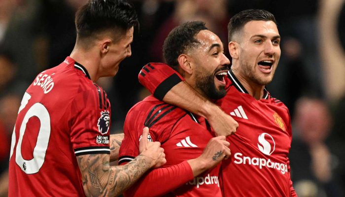 Phil Noble - 25.out.25/Reuters