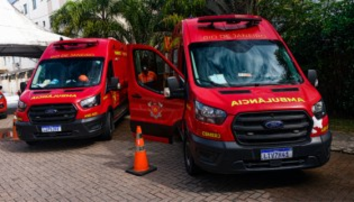 320x180-foto-destaque-horizontal-ambulancia