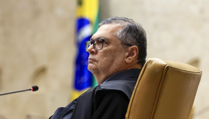 Ministro Flávio Dino na sessão plenária do STF