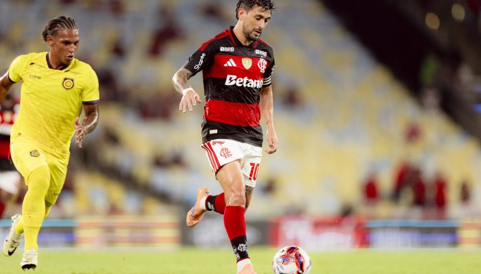 Arrascaeta marcou seus gol de número 100 pelo Flamengo — Foto: Adriano Fontes/Flamengo