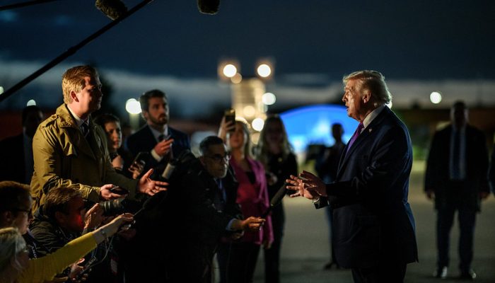 (Official White House Photo by Joyce N. Boghosian)