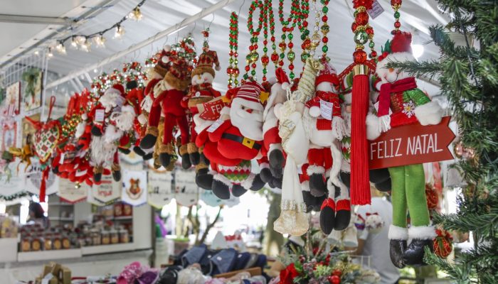 Cortejo de João e Maria e Bazar de Natal