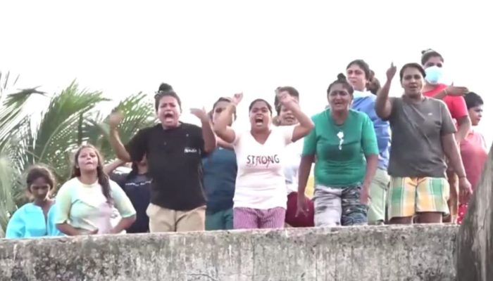 Detentas-protestam-no-Sri-Lanka-em-meio-a-confrontos-entre-grupos-rivais