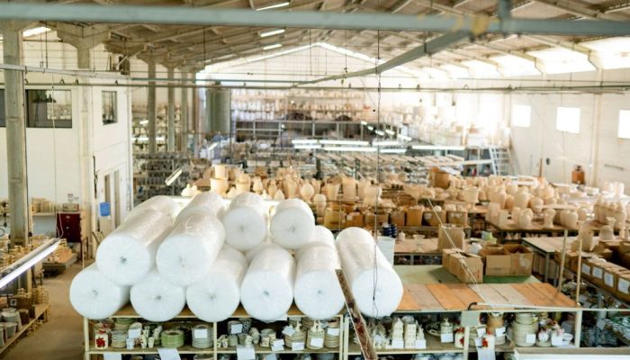 Indústria de máquinas e equipamentos  • Giselleflissak / Getty Images