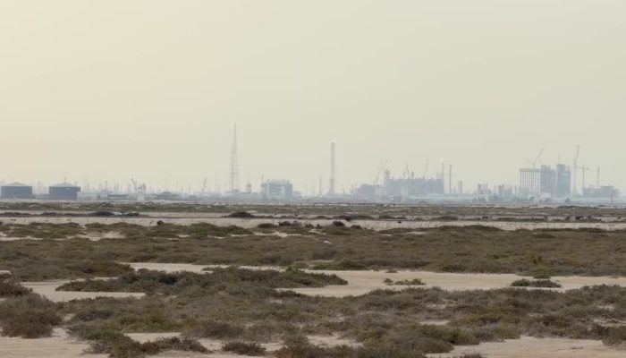 Instalacoes-de-producao-de-gas-natural-liquefeito-GNL-da-QatarEnergy-na-cidade-industrial-de-Ras-Laffan