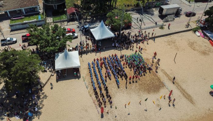 O Projeto Ostrinha 2026 será realizado entre os dias 22 e 30 de janeiro, tendo como cenário a Praia do Centro. Foto Eduardo Yoshi