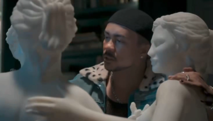 Bagdá fica cara a cara com a estátua Três Graças  • Divulgação/Globo