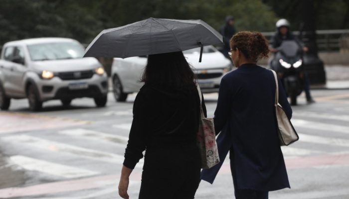 Formação de um novo ciclone extratropical de forte intensidade altera as condições meteoroló...