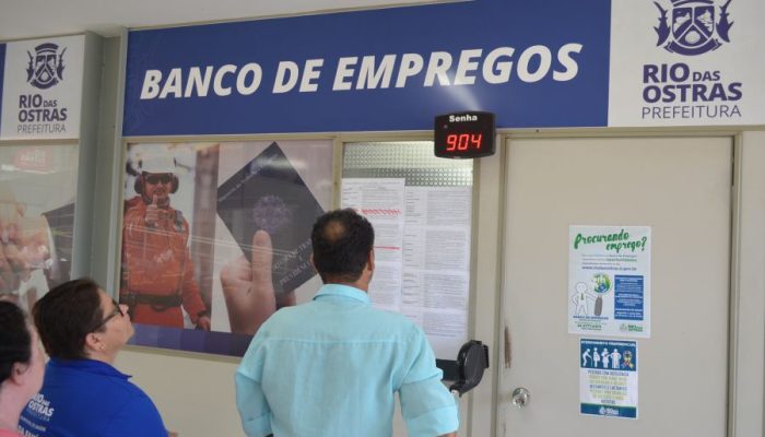 O Banco de Empregos municipal anunciou a abertura de 610 oportunidades de trabalho, abrangendo diversos setores da economia local.