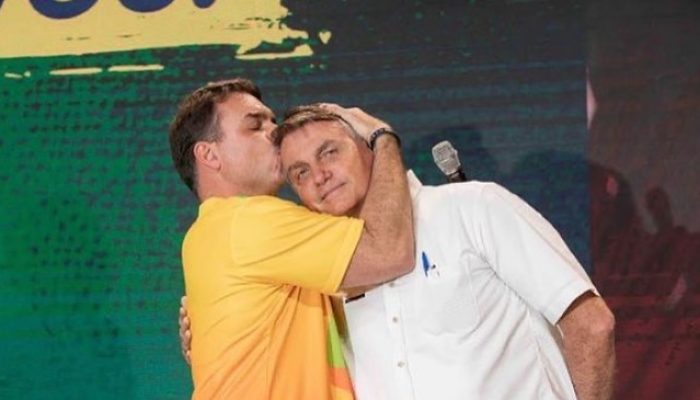 bolsonaro-e-flavio
