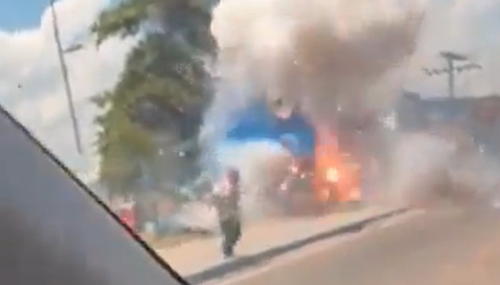 Barraca com fogos de artifício estava no bairro Parque dos Ferreiras — Foto: Reprodução