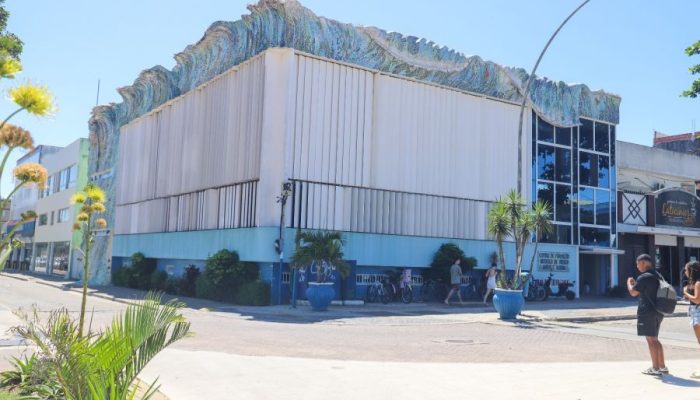 Candidatos a vagas no Centro de Formação Artística devem providenciar o próprio CPF Foto: Aki...