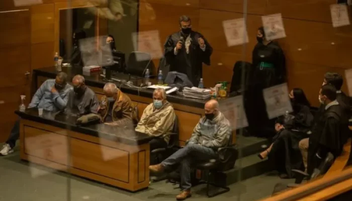 Cinco policiais foram absolvidos no Tribunal do Júri em 2021 - Foto: Felipe Cavalcanti/Tribunal ...