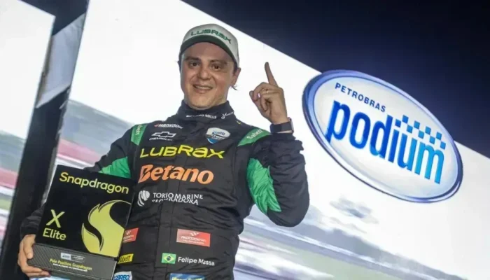 Massa conseguiu primeira pole para corrida noturna da Stock  • Reprodução/Rodrigo Guimarães