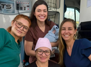 equipe-medica-parto-campos