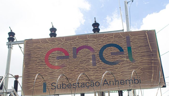 Enel é criticada pelo governo estadual e pela prefeitura de SP devido às sucessivas falhas no f...