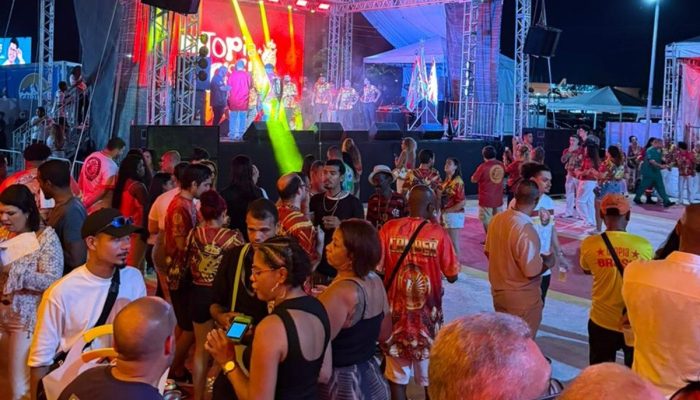 escola-do-samba-em-marica