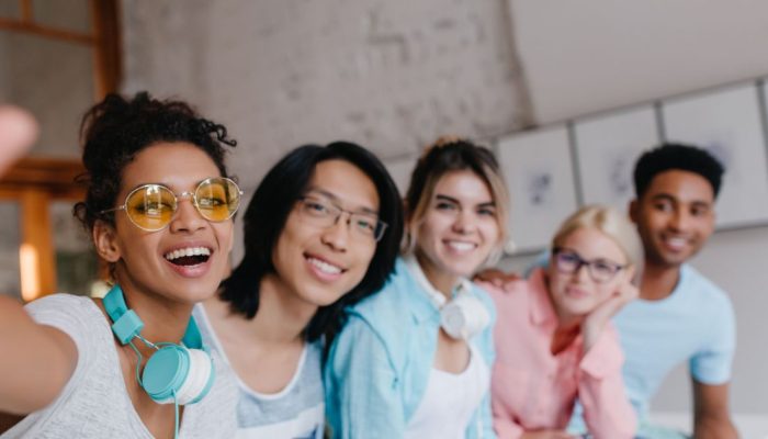 Programa oferece 20 mil vagas de estágio para alunos da rede estadual de ensino  • Liana Dudnik