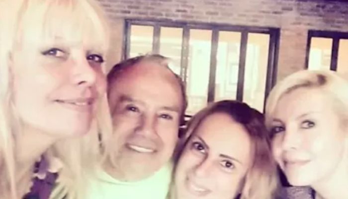 Stenio Garcia entre a filha Gaya, a mulher Marilene Saad e a filha Cassia — Foto: rep/ instagram