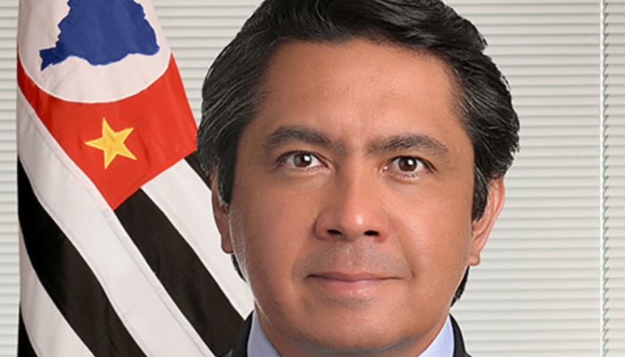 O senador Alexandre Luiz Giordano (Podemos).