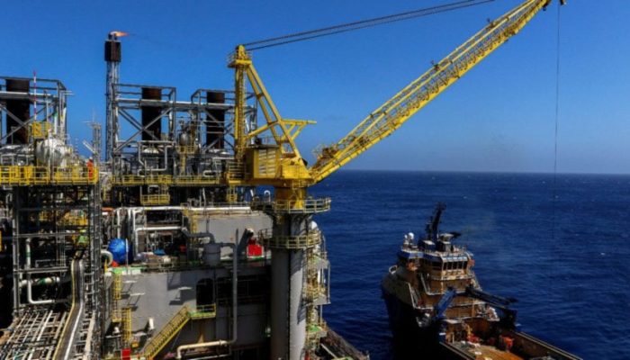 navio-rj-petroleo-848x477-1-848x477-1