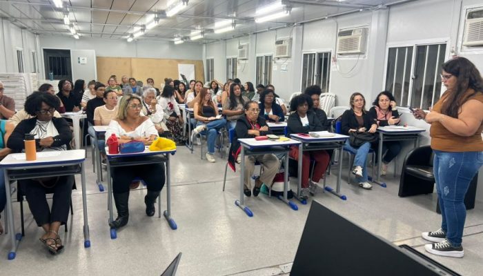 prefeitura-de-rio-das-ostras-inicia-curso-de-libras-whatsapp-image-2026-07-29-at-14.07.33