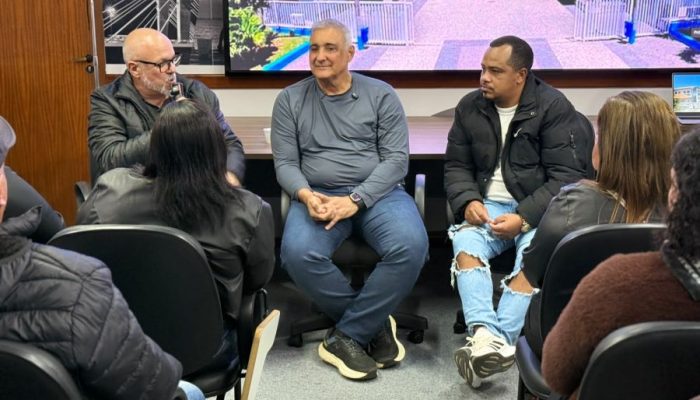 prefeitura-de-rio-das-ostras-recebe-associacao-de-trabalhadores-informais-reuniao-com-ambulantes-2