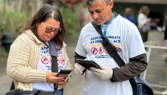 prefeitura-desenvolve-tecnologia-para-controle-da-dengue-e-outras-doencas-aces-agentes-de-endemia-tablets-foto-akilla-ribeiro-4