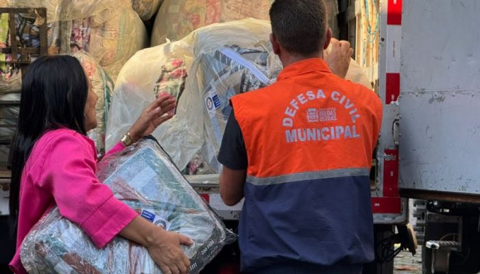 rio-das-ostras-continua-com-politicas-publicas-de-assistencia-as-familias-atingidas-pelas-chuvas-recebimento-ajuda-humanitaria-cras-central-6