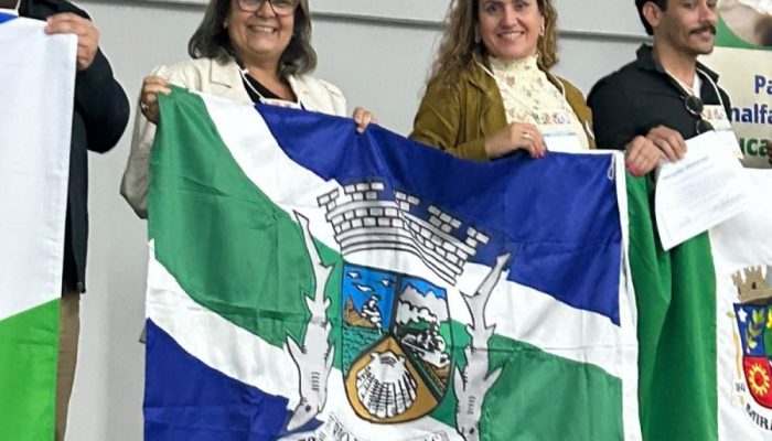 rio-das-ostras-e-destaque-no-i-forum-do-pacto-pela-superacao-do-analfabetismo-whatsapp-image-2026-07-09-at-19.25.52-1