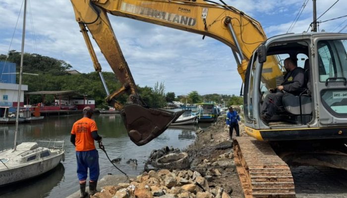 rio-das-ostras-inicia-obras-emergenciais-na-boca-da-barra-whatsapp-image-2026-09-09-at-11.28.29