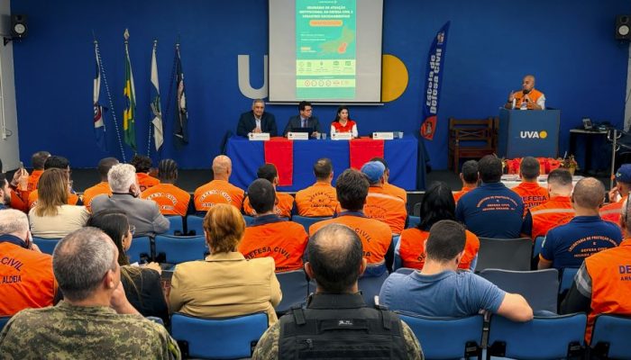 rio-das-ostras-participa-de-seminario-sobre-defesa-civil-e-fortalece-integracao-regional-seminario-defesa-civil-cabo-frio-foto-divulgacao-2