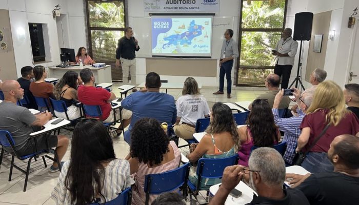 Secretário de Desenvolvimento Econômico e Turismo, Pablo Kling, deu as boas-vindas a equipe da ...