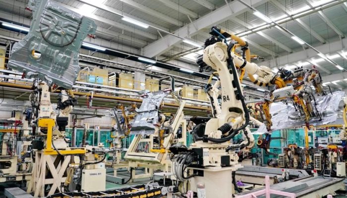 robo-industrial-china-xinhua-scaled-1-848x477-1