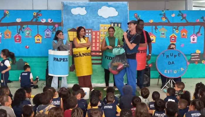 trupe-da-leitura-ensina-sustentabilidade-para-alunos-de-rio-das-ostras-trupe-da-leitura-no-mes-do-meio-ambiente-2