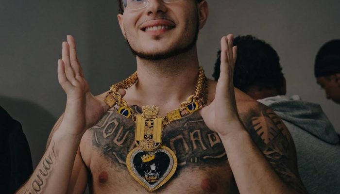 Nas redes, Puterrier ofereceu recompensa para tentar recuperar os bens — Foto: Reprodução